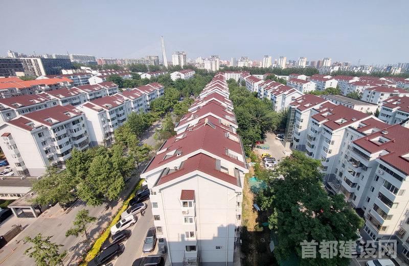 海淀区上地东里老旧小区老楼外立面崭新亮相