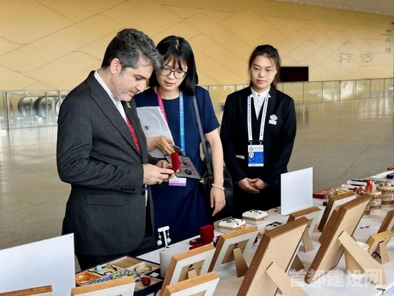 北京工美重磅参与亚投行十周年盛会